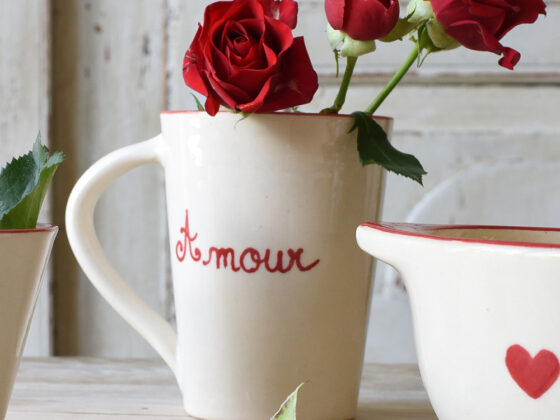 mug personnalisé trois coeurs